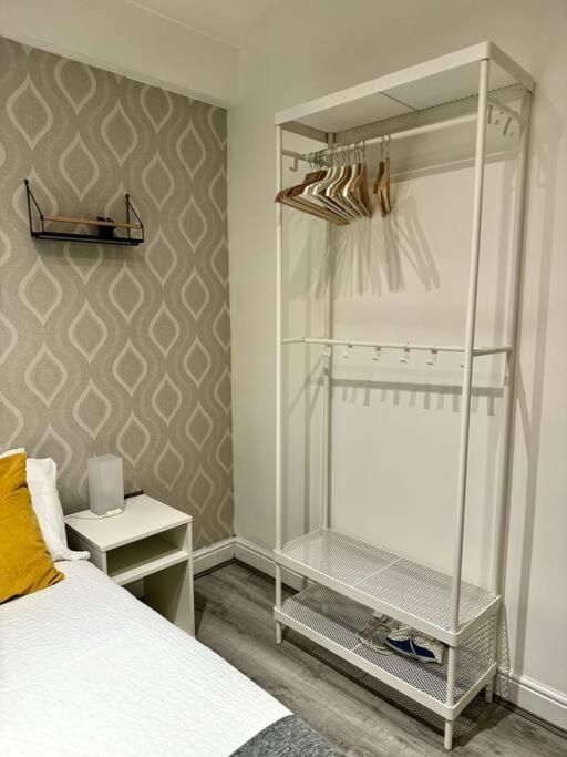Centrally-Located Gem In Marble Arch, Лондон Екстериор снимка