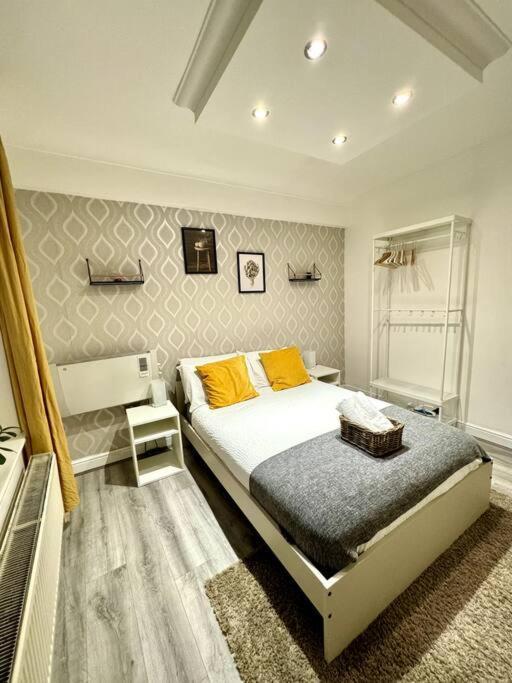 Centrally-Located Gem In Marble Arch, Лондон Екстериор снимка